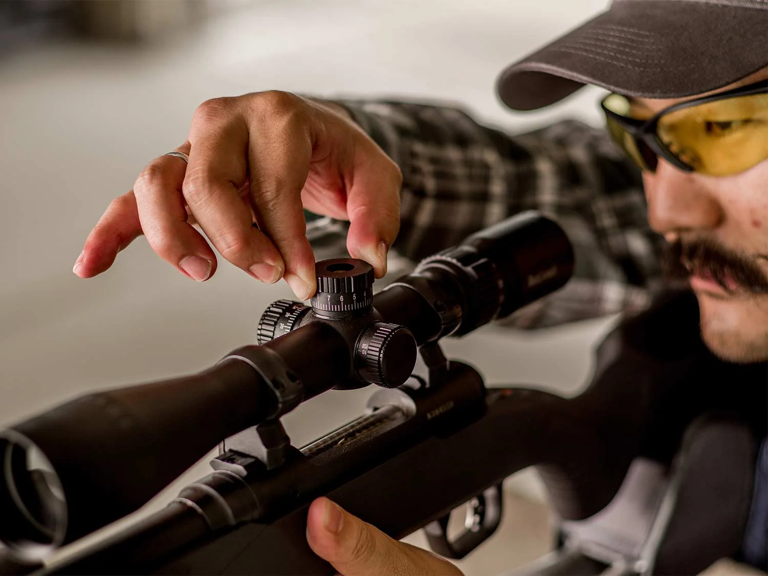 Looking To Buy Gun Optics? Here Are Some Helpful Tips