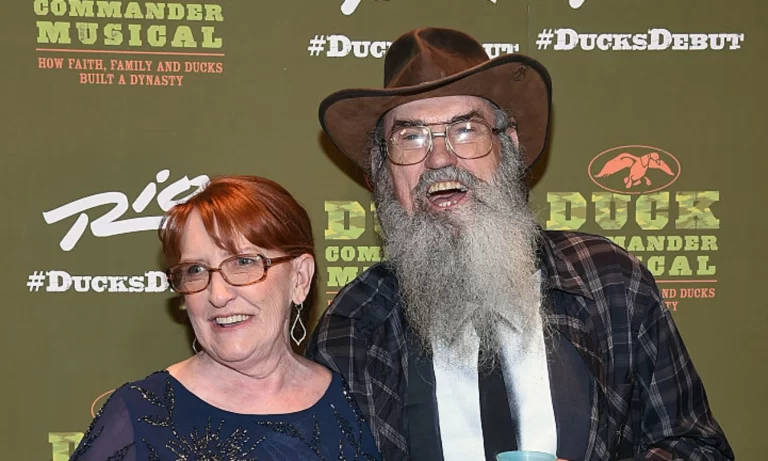 How Much is Si Robertson Worth in 2022?