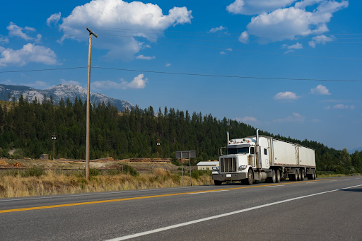 6 Interesting Things Everyone Should Know About Vehicle Shipping