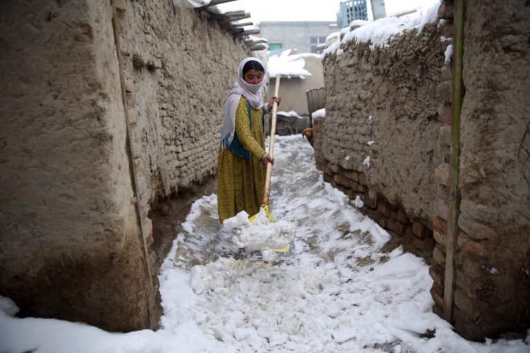 Dozens of people killed as cold wave sweeps Afghanistan