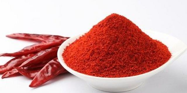 wellhealthorganic.com:red-chilli-you-should-know-about-red-chilli-uses-benefits-side-effects